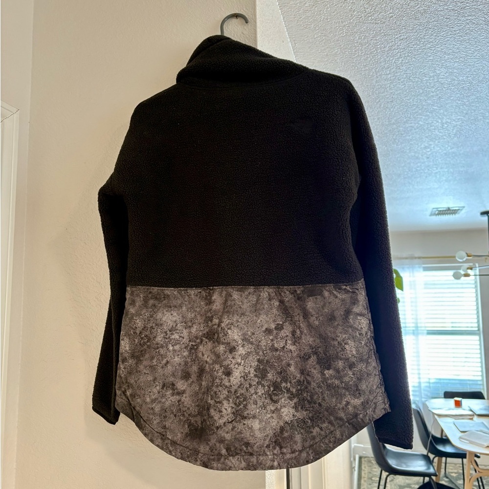 The North Face Riit Funnel Neck Pullover - Picture 5 of 6